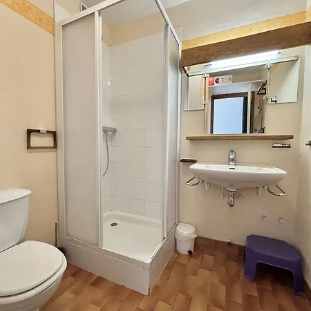 Cosy A Notre-dame-de-bellecombe, Au Pied Des Pistes Avec Piscine Et Parking - Fr-1-595-24 *